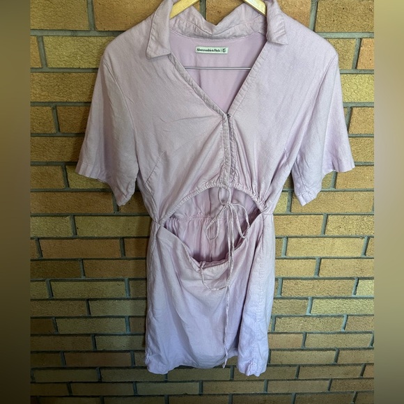 Abercrombie & Fitch Lilac Collared Linen Blend Wrap Mini Dress Size MT - Picture 2 of 6